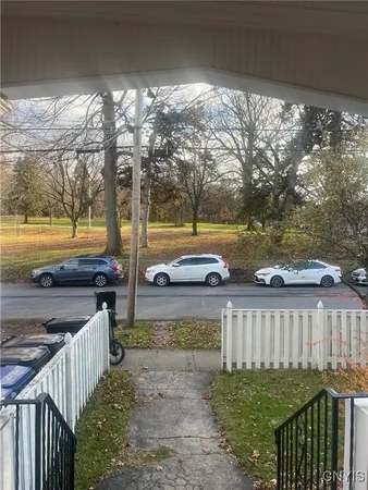 $2,640 | 1205 Madison Street, Unit 1, Syracuse, NY 13210