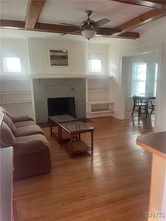 $2,640 | 1205 Madison Street, Unit 1, Syracuse, NY 13210