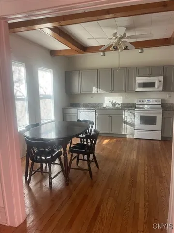 $2,640 | 1205 Madison Street, Unit 1, Syracuse, NY 13210