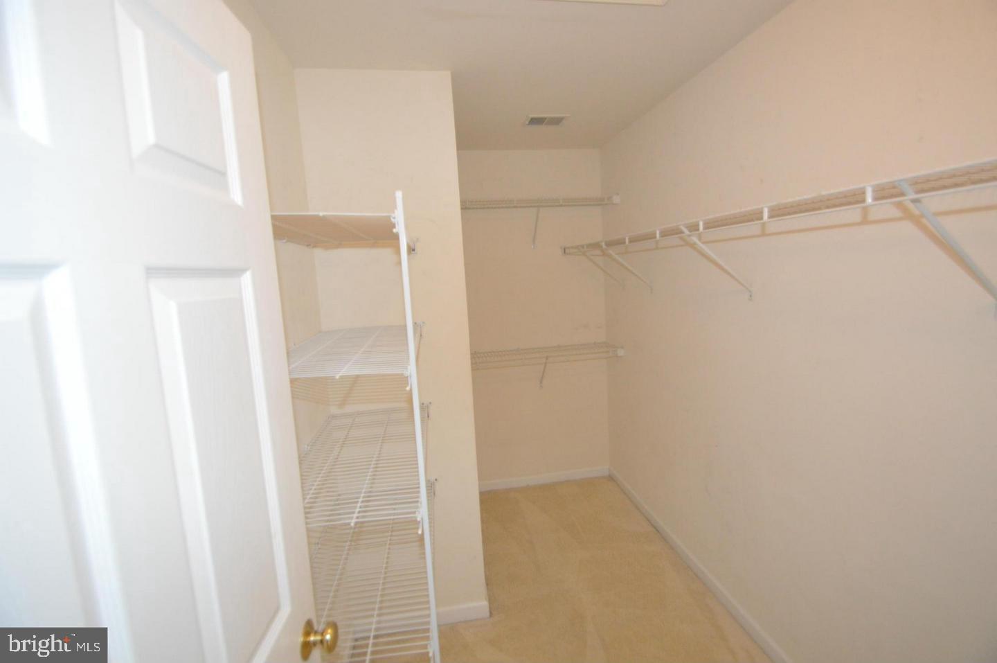 42555 Pelican Drive South Riding, VA 20152 - Photo 14 of 22