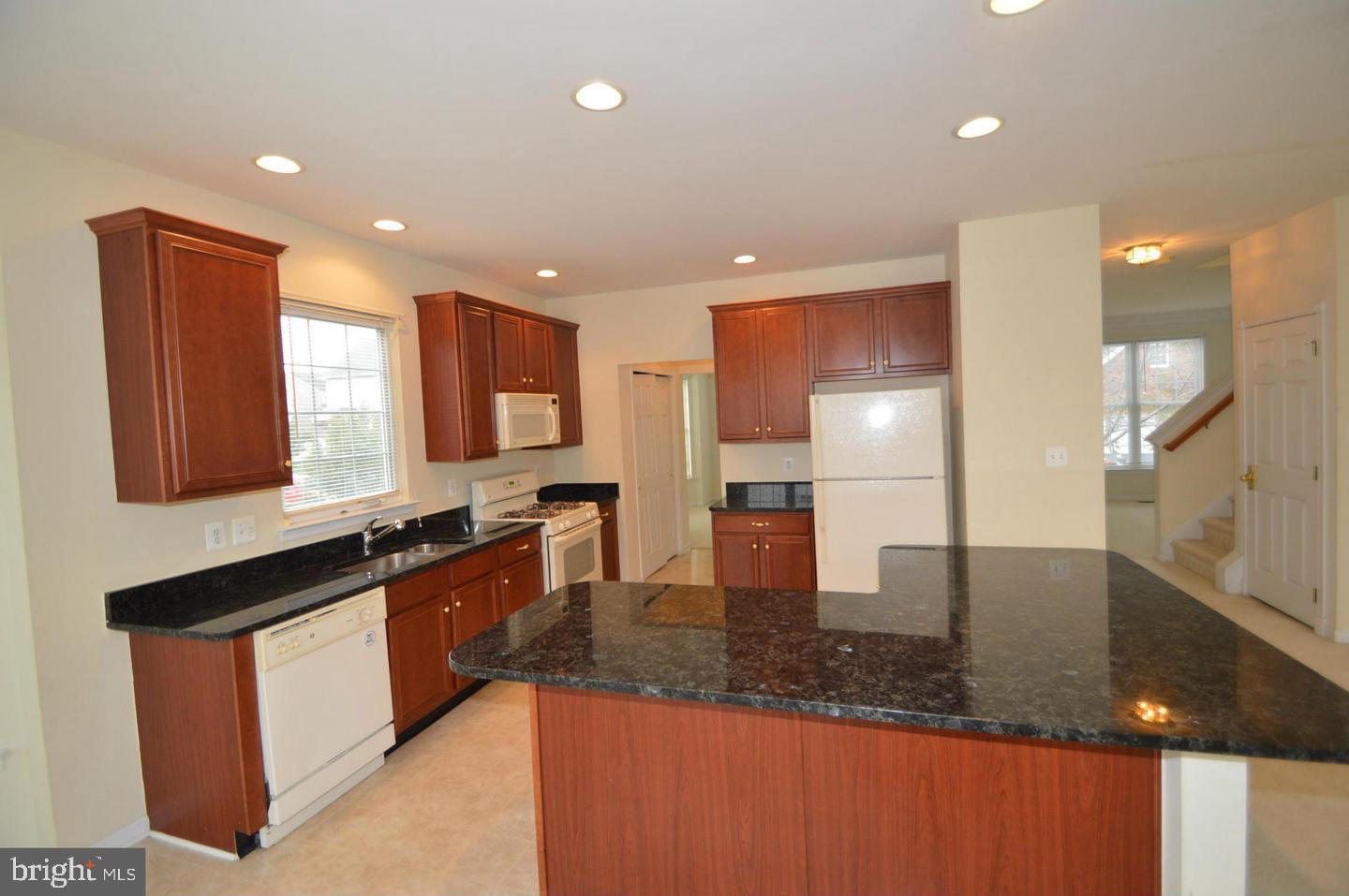 42555 Pelican Drive South Riding, VA 20152 - Photo 7 of 22
