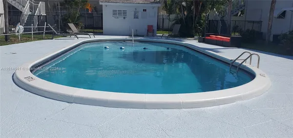 $160,000 | 2000 Northeast 51st Court, Unit 107, Fort Lauderdale, FL 33308