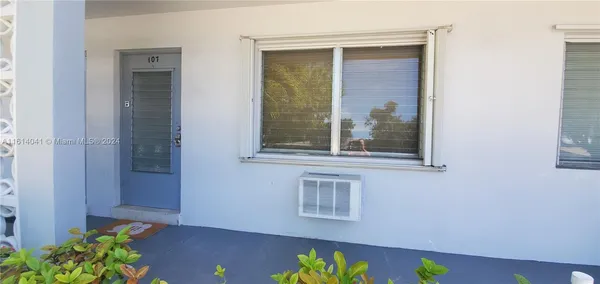 $160,000 | 2000 Northeast 51st Court, Unit 107, Fort Lauderdale, FL 33308