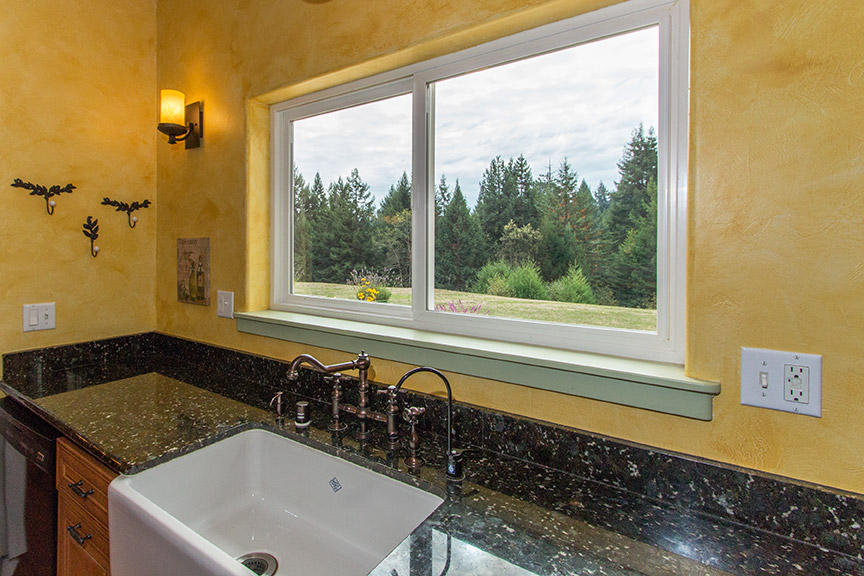 365 Sallady Road Arcata, CA 95521 - Photo 9 of 56 Gallery Image 9