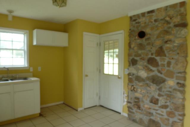 10271 Buckner Ridge Road Bon Aqua, TN 37025 - Photo 9 of 10