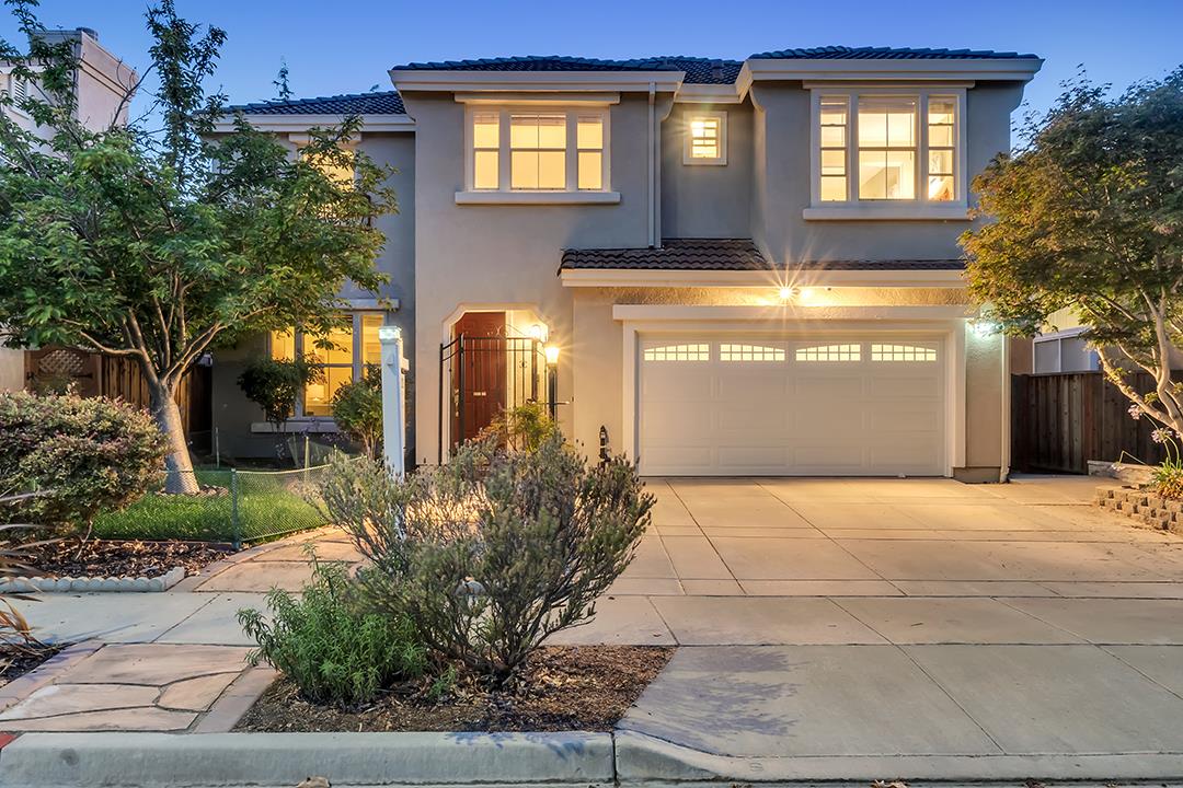 906 Schoolhouse Road San Jose, CA 95138 - Photo 1 of 57 a front view of a house having yard