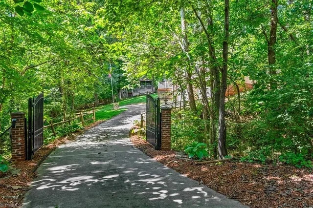 $384,500 | 1973 Old Mountain Road, Thomasville, NC 27360