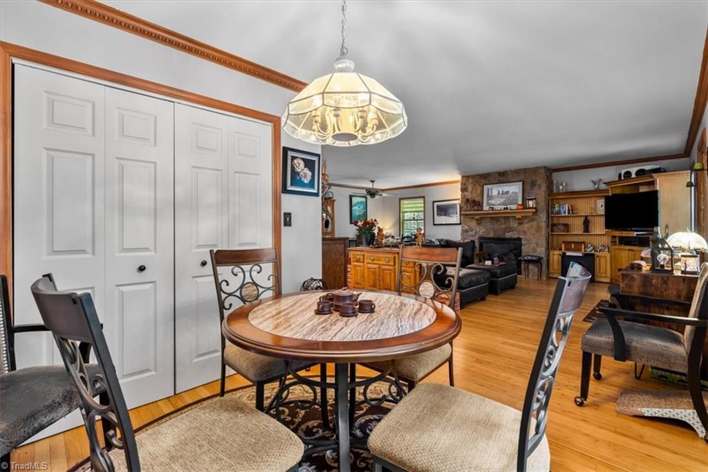 1973 Old Mountain Road Thomasville, NC 27360 - Photo 10 of 46