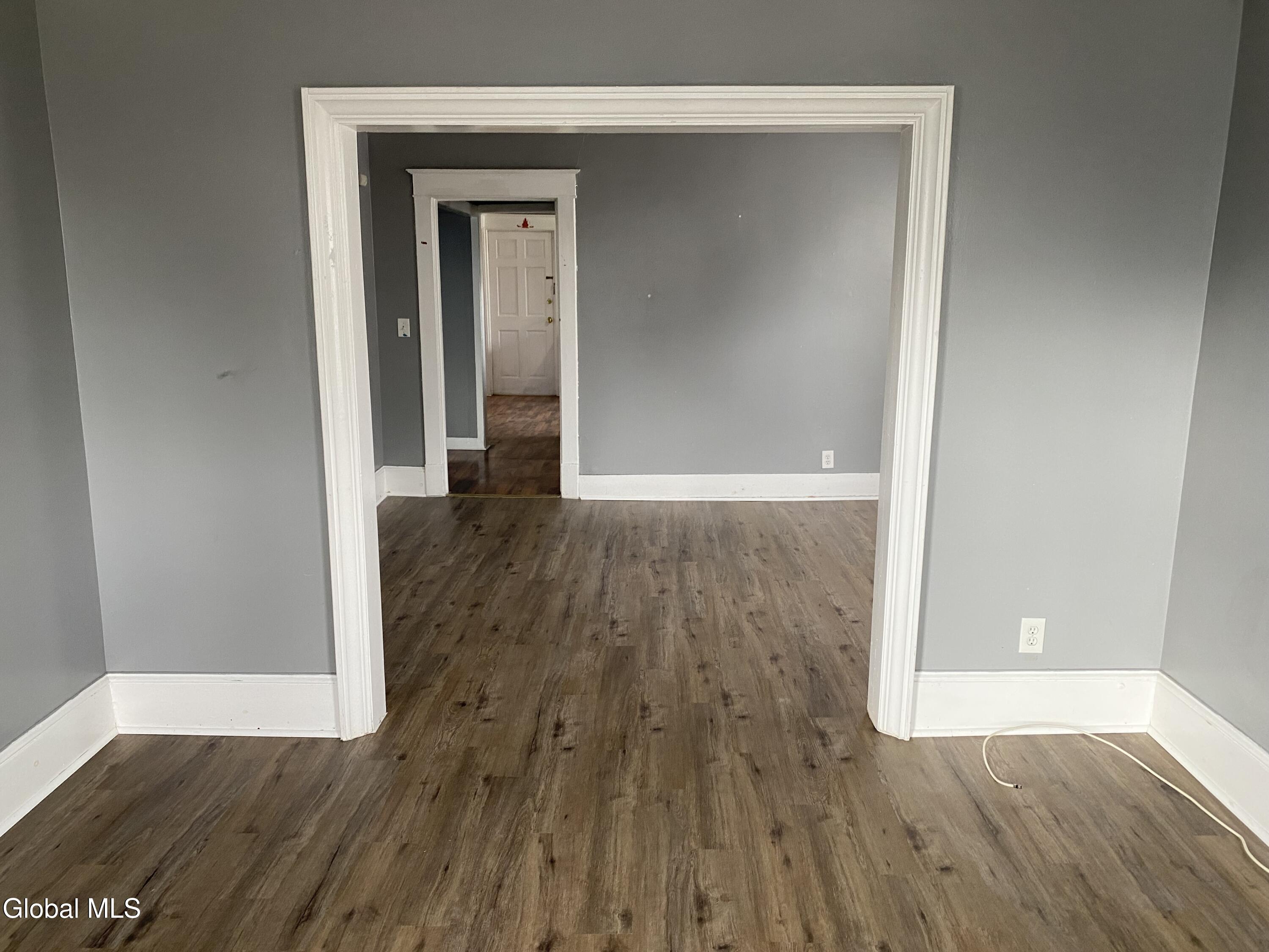 1130 Pleasant Street Schenectady, NY 12303 - Photo 5 of 12 IMG_2610