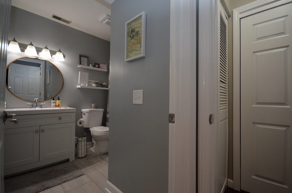 340 Sunderland Road, Unit 46 Worcester, MA 01604 - Photo 14 of 24