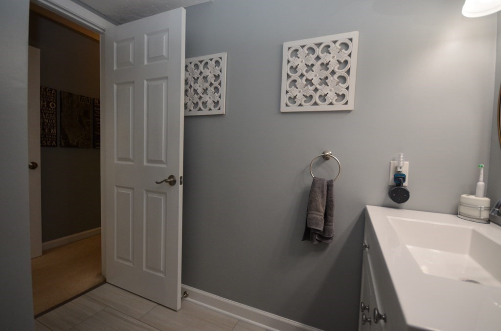 340 Sunderland Road, Unit 46 Worcester, MA 01604 - Photo 15 of 24