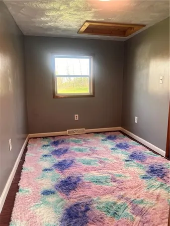 $74,900 | 279 Snyder Lane, Blairsville, PA 15717