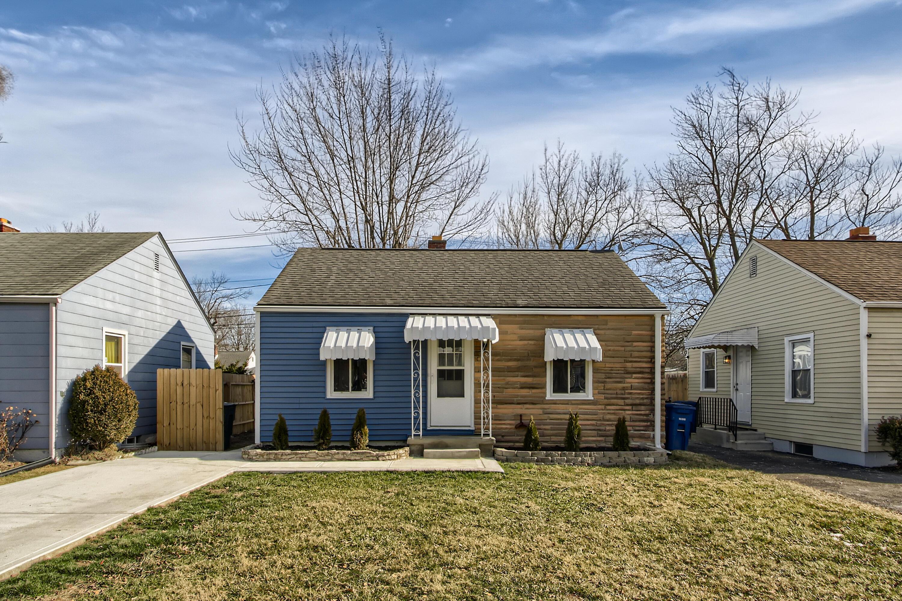 2248 Howey Road Columbus, OH 43211 - Photo 1 of 14 01 Exterior Front