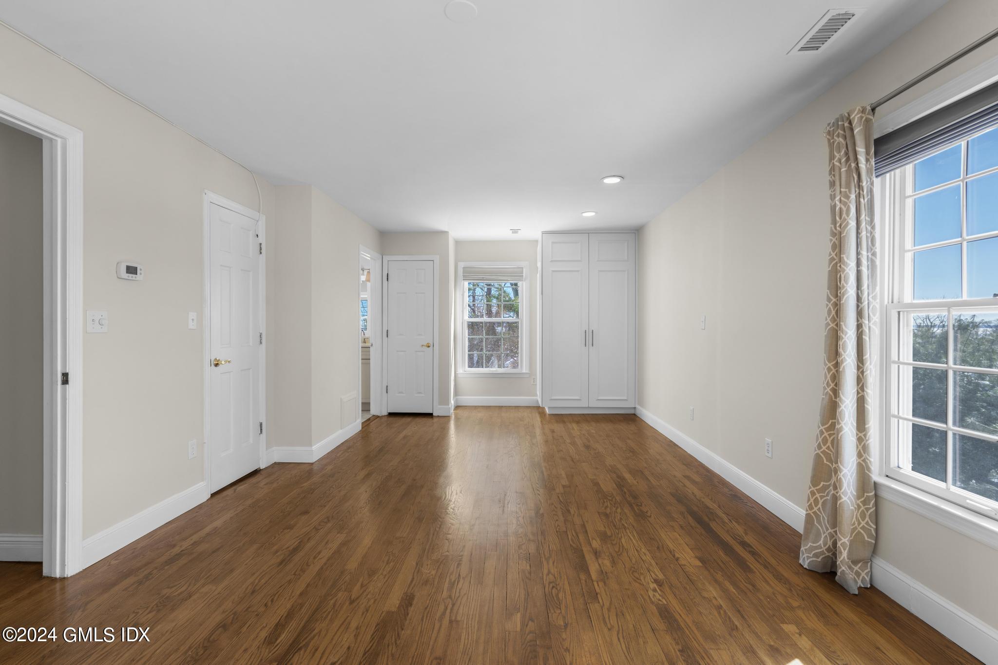 172 Field Point Road, Unit 1 Greenwich, CT 06830 - Photo 13 of 36 DSC09430