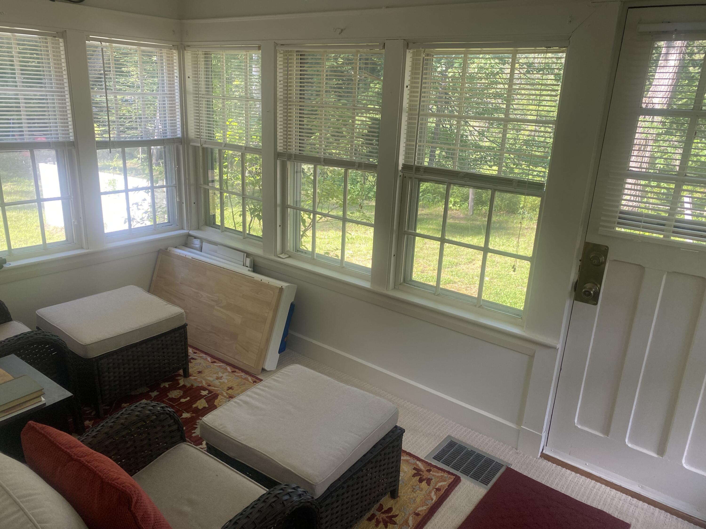 316 Canaan Road Skowhegan, ME 04976 - Photo 16 of 41 16 Sun Porch