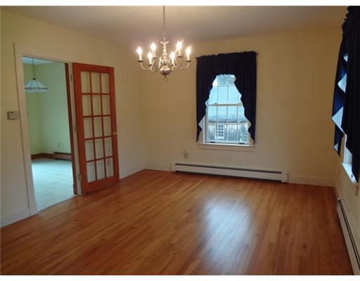 515 River Road Arundel, ME 04046 - Photo 10 of 25 Dining Room. To the right of the...