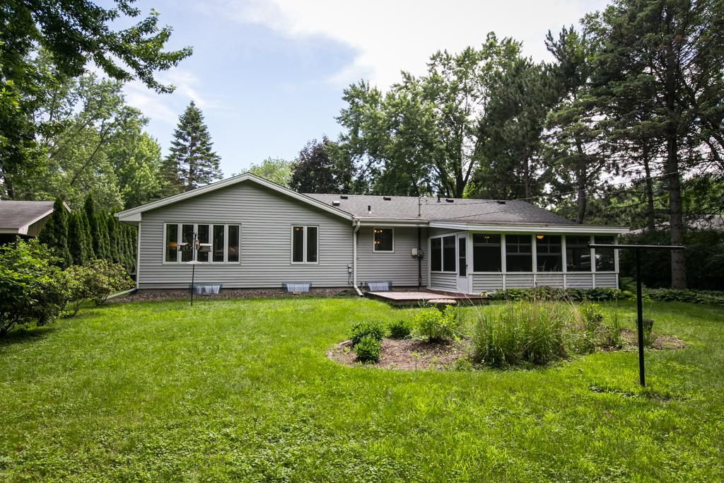 2367 Sherwood Road Mounds View, MN 55112 - Photo 20 of 25 Gallery Image 20