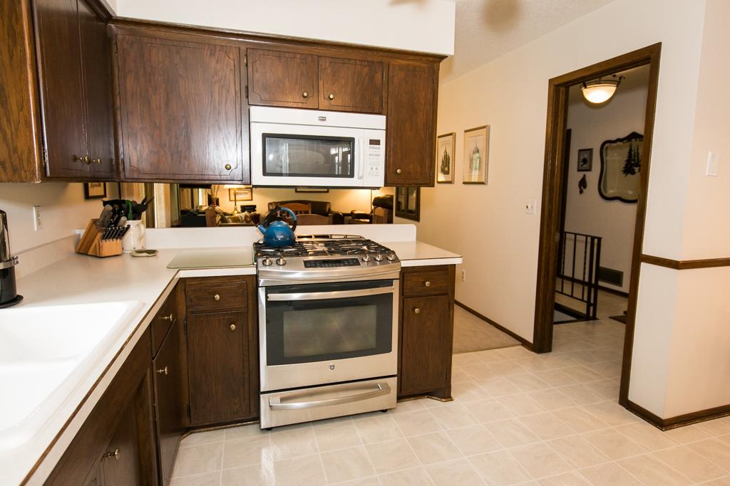 2367 Sherwood Road Mounds View, MN 55112 - Photo 5 of 25 Gallery Image 5