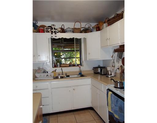 229 Davis Road Palm Springs, FL 33461 - Photo 9 of 13 Additional Photo