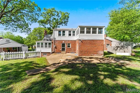 $522,900 | 38 Chafford Woods, St. Louis, MO 63144