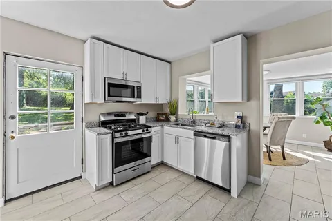 $522,900 | 38 Chafford Woods, St. Louis, MO 63144