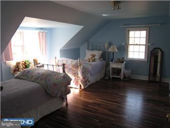 309 Chester Road Devon, PA 19333 - Photo 8 of 12