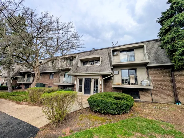 $1,600 | 234 East Bailey Road, Unit D, Naperville, IL 60565