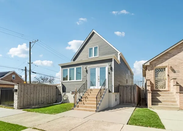 $529,900 | 6242 South Nashville Avenue, Chicago, IL 60638