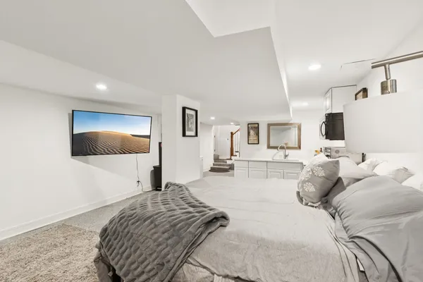 $529,900 | 6242 South Nashville Avenue, Chicago, IL 60638