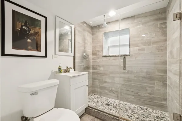 $529,900 | 6242 South Nashville Avenue, Chicago, IL 60638