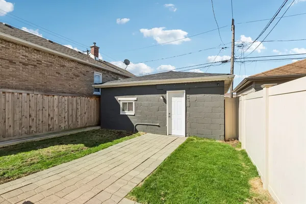 $529,900 | 6242 South Nashville Avenue, Chicago, IL 60638