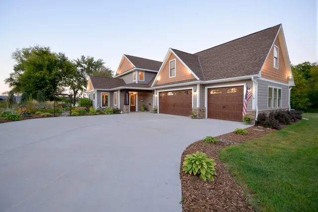 $1,297,000 | 10608 Grunwald Avenue Northwest, Maple Lake, MN 55358