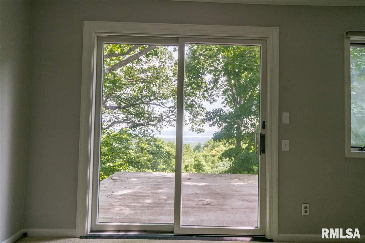 364 East High Point Road Peoria, IL 61614 - Photo 17 of 27 Gallery Image 17