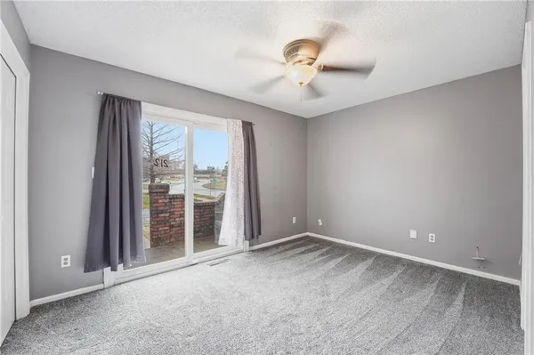 $264,900 | 212 East Hansen Court, Independence, MO 64055