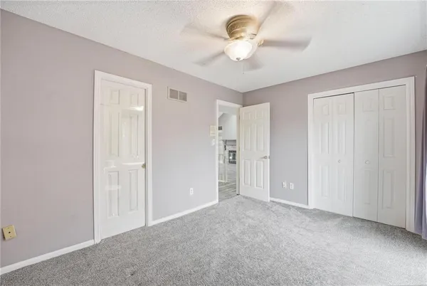 $264,900 | 212 East Hansen Court, Independence, MO 64055