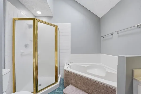 $264,900 | 212 East Hansen Court, Independence, MO 64055