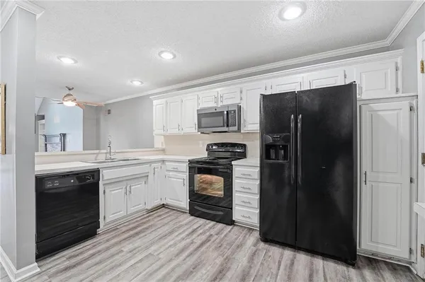 $264,900 | 212 East Hansen Court, Independence, MO 64055