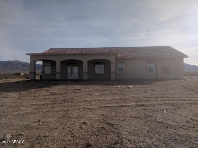 785 East Rainbow Road Littlefield, AZ 86432 - Photo 4 of 13 4