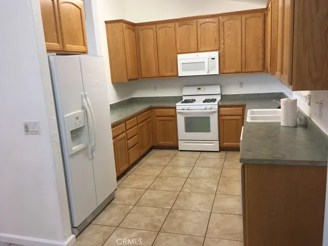 $2,000 | 7095 Fairview Drive, Kelseyville, CA 95451