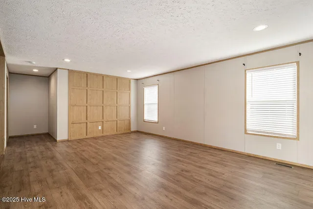 $339,000 | 510 Mary Slocum Road Northeast, Watha, NC 28478