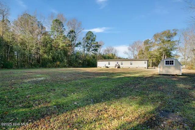 $339,000 | 510 Mary Slocum Road Northeast, Watha, NC 28478