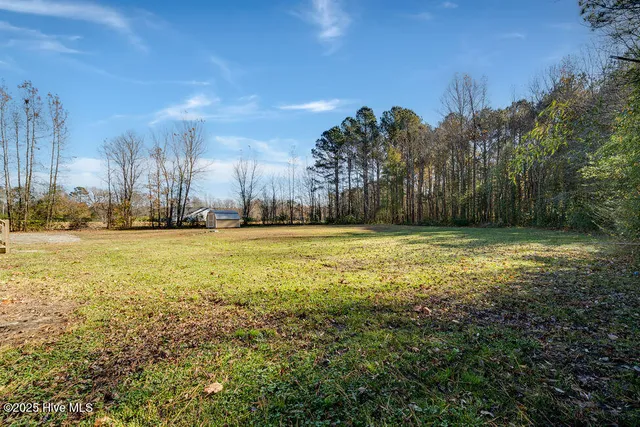 $339,000 | 510 Mary Slocum Road Northeast, Watha, NC 28478