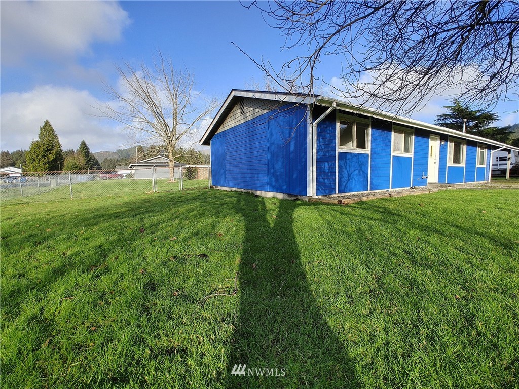 1611 Sutherland Street Forks, WA 98331 - Photo 1 of 34 Gallery Image 1