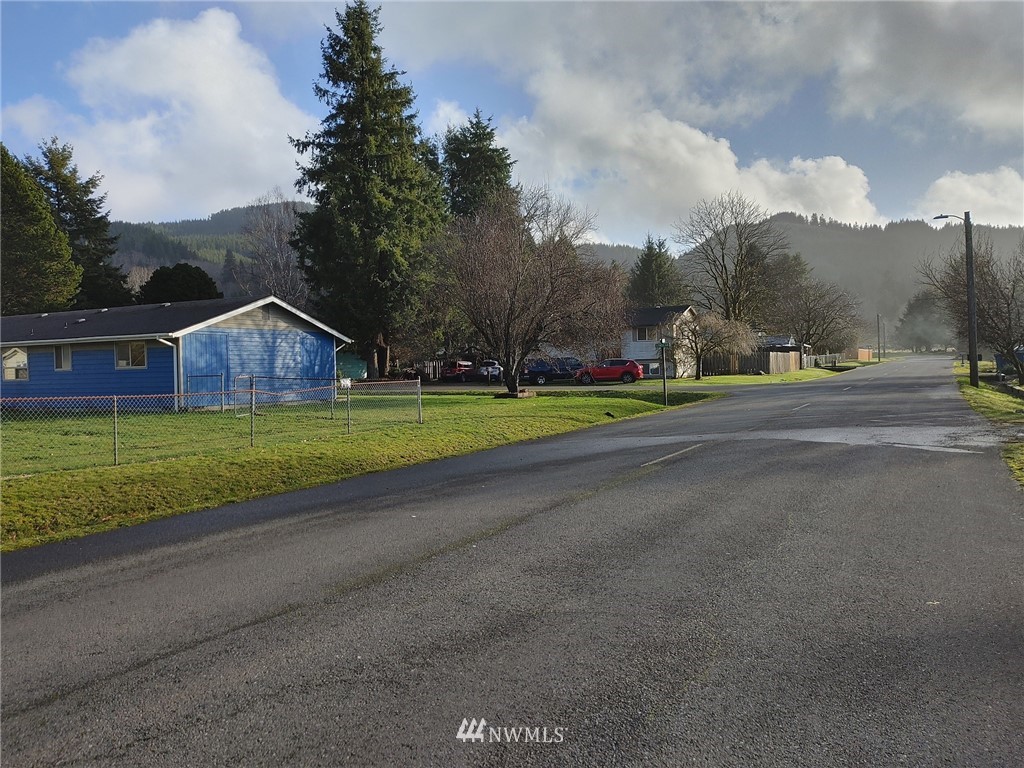 1611 Sutherland Street Forks, WA 98331 - Photo 34 of 34 Gallery Image 34