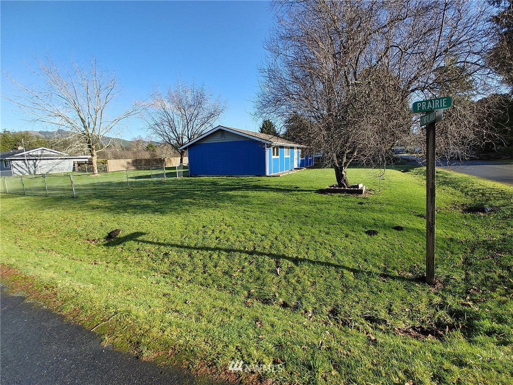 1611 Sutherland Street Forks, WA 98331 - Photo 5 of 34 Gallery Image 5