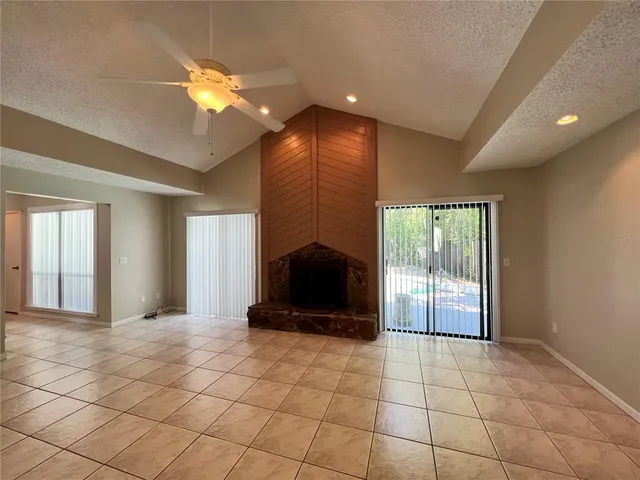 $2,650 | 3207 Tarabrook Drive, Tampa, FL 33618