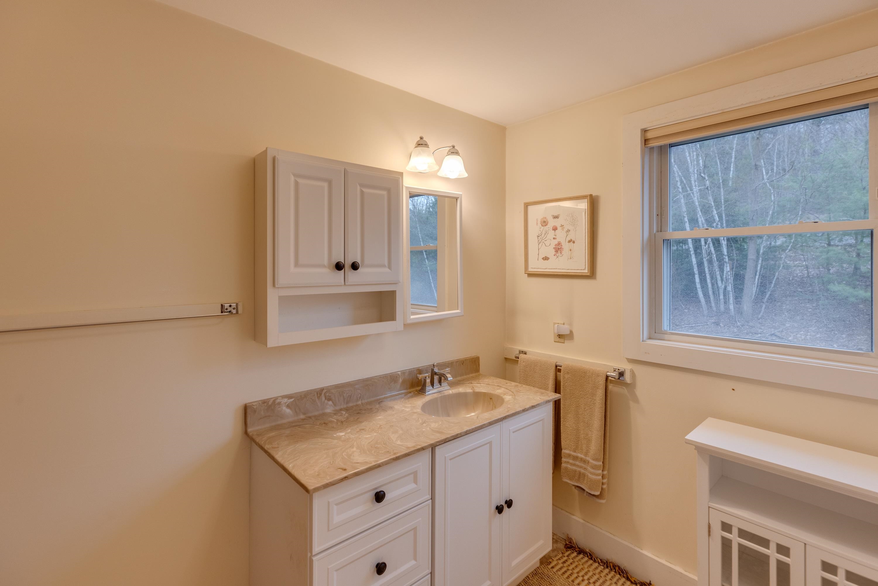 255 River Street Ashland, NH 03217 - Photo 24 of 33