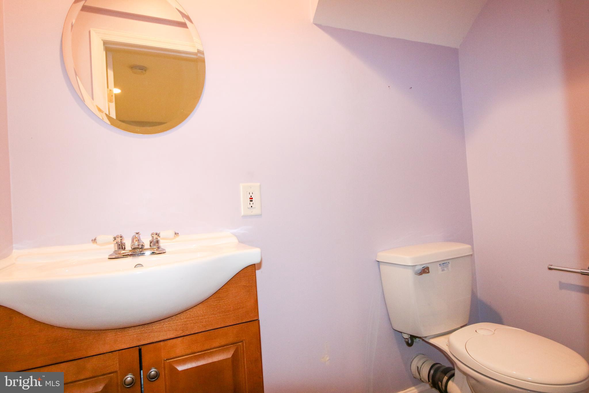 877 Wilson Road Arnold, MD 21012 - Photo 18 of 30 half bath lower level