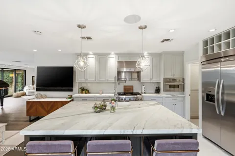 $2,700,000 | 540 West Solano Drive, Phoenix, AZ 85013