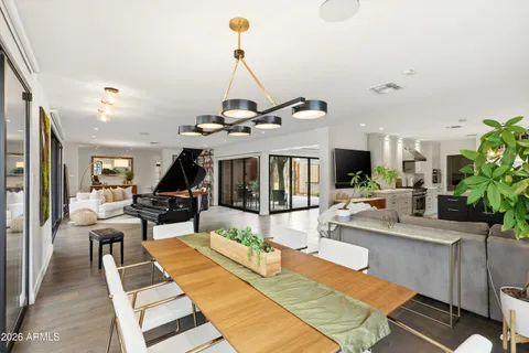 $2,595,000 | 540 West Solano Drive, Phoenix, AZ 85013
